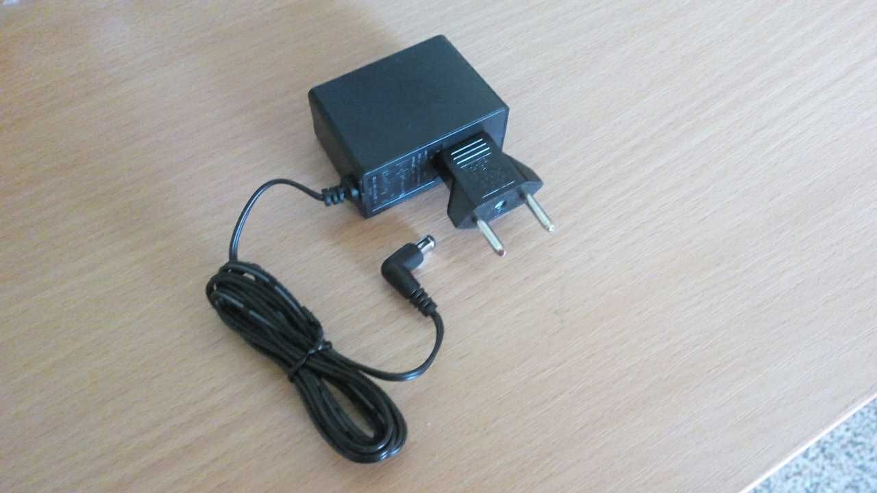 Блок питания 12V/ 1A