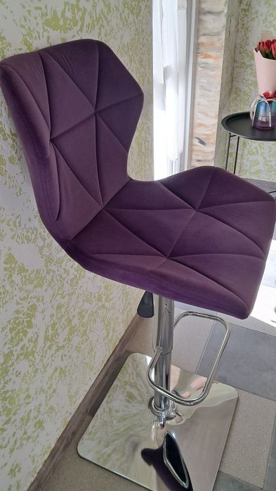 Крісло бровиста,  барний стілець