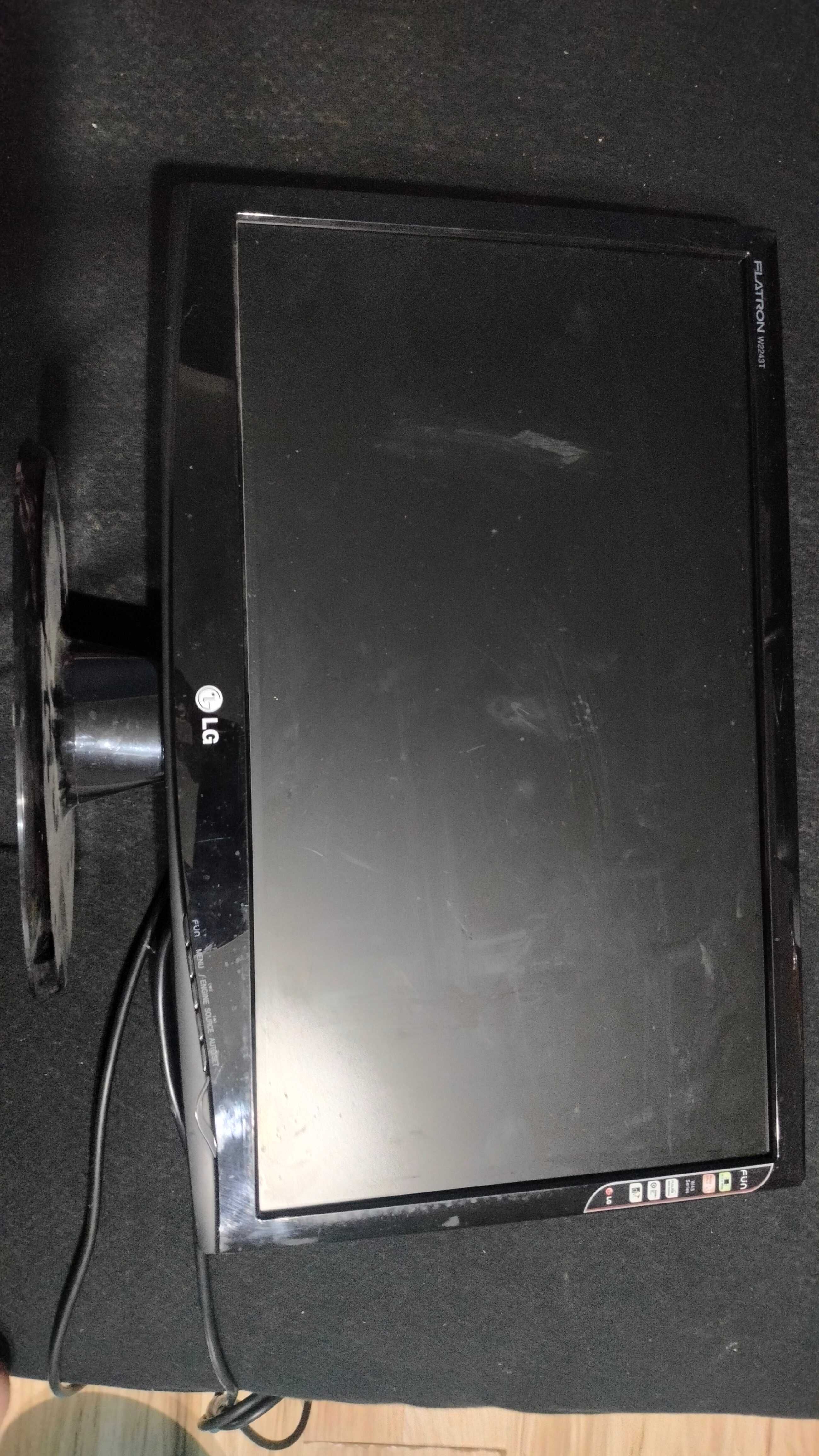 Monitor LG 60hz z kablami
