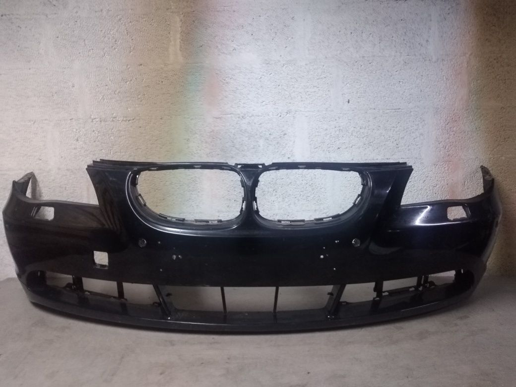 Vendo Para-choque de frente BMW 5 series E60 ano 2002 /07