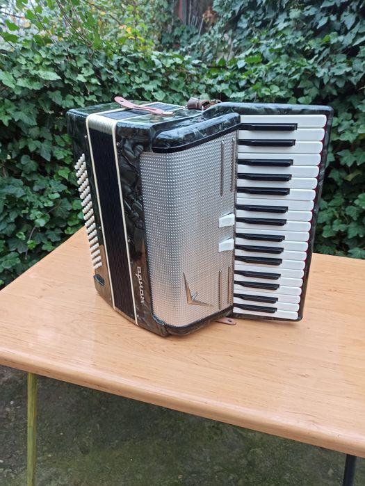 Аккордеон Советский