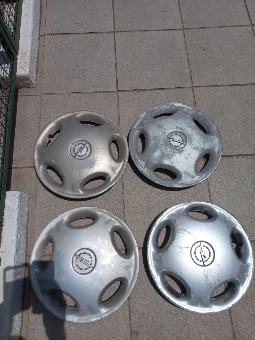 Jogo de 4x tampões 13 renault vw honda fiat seat opel peugeot mitsubis