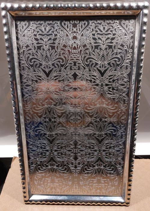 Srebrna taca z czasów PRL