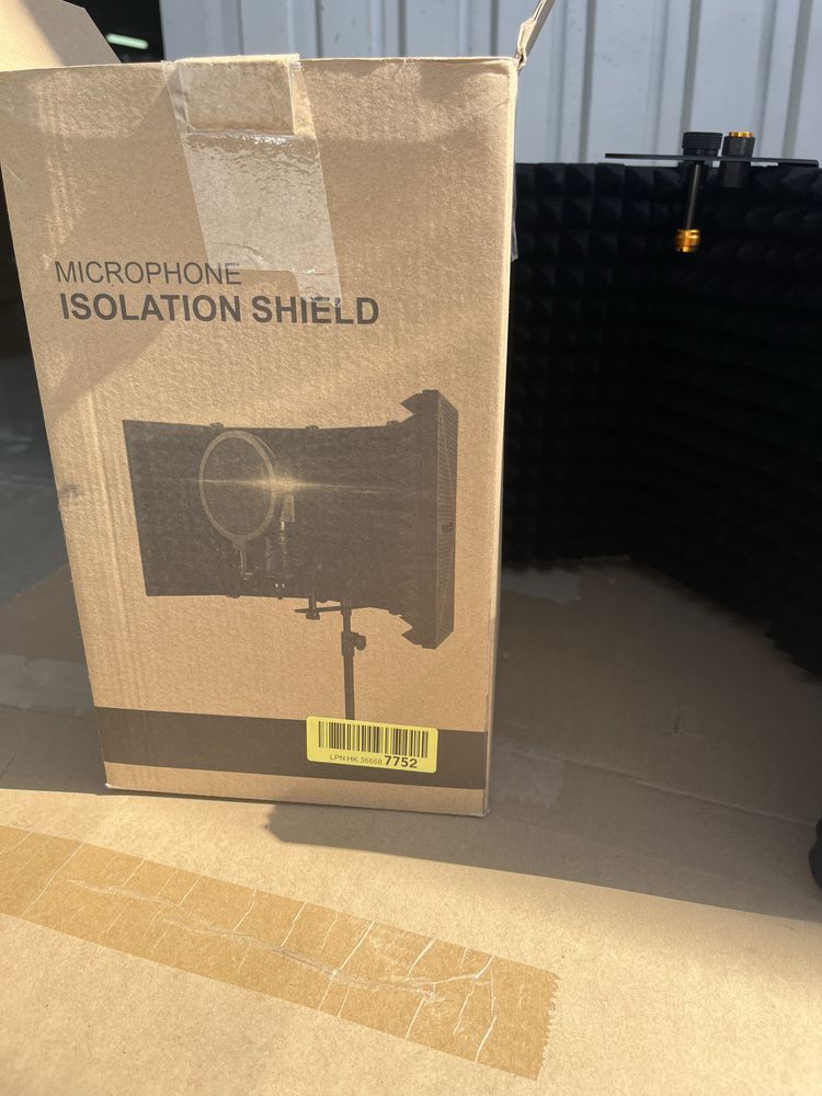 Акустический экран  Microphone Isolation Shield