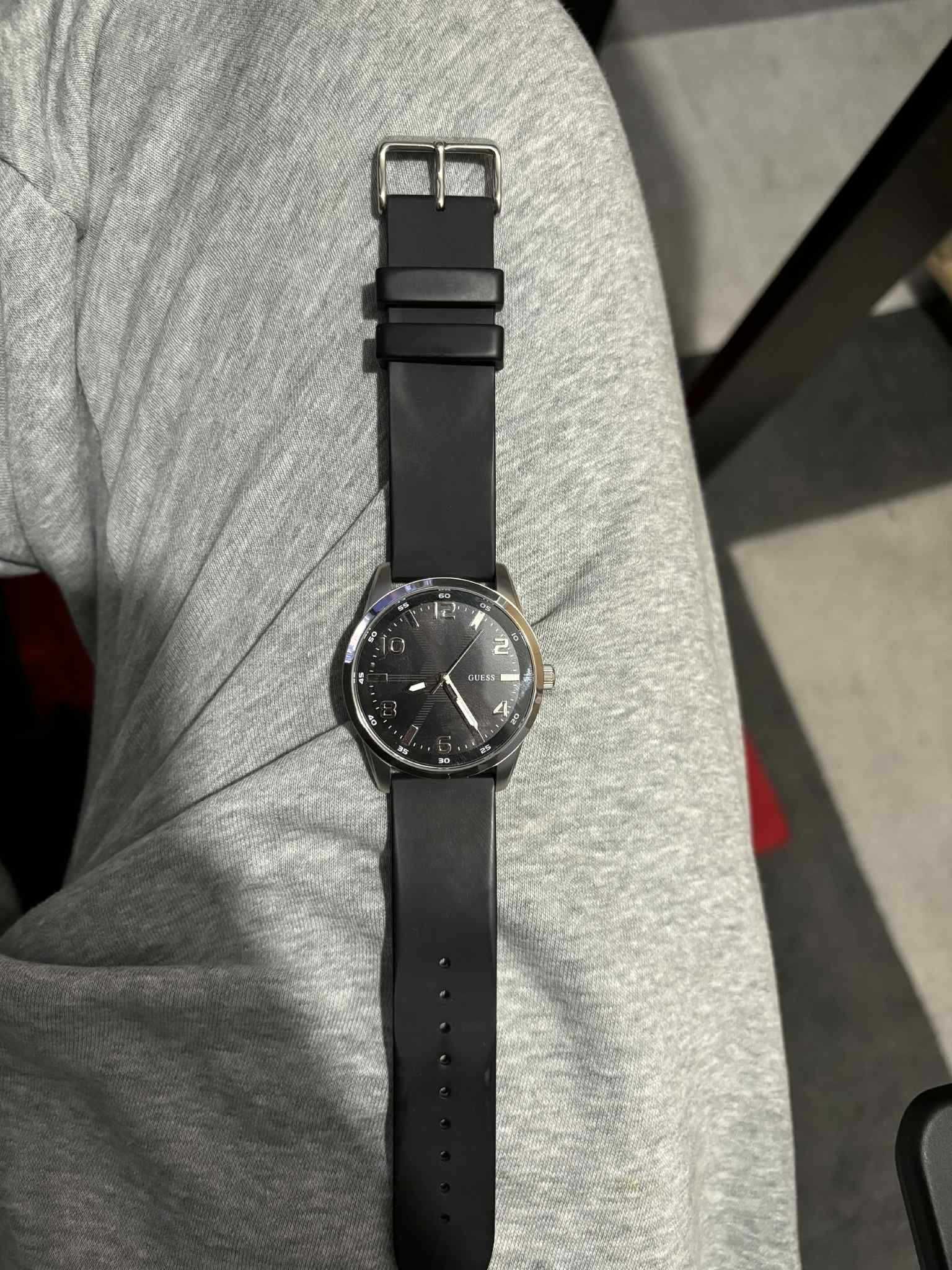 Srebrny Zegarek Guess Męski
