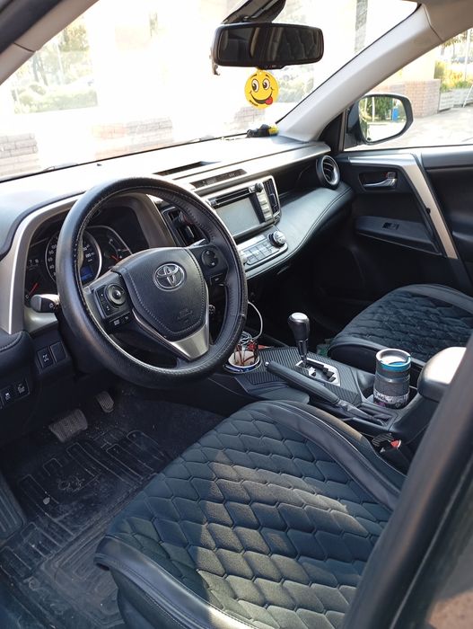 Toyota RAV4. 2014