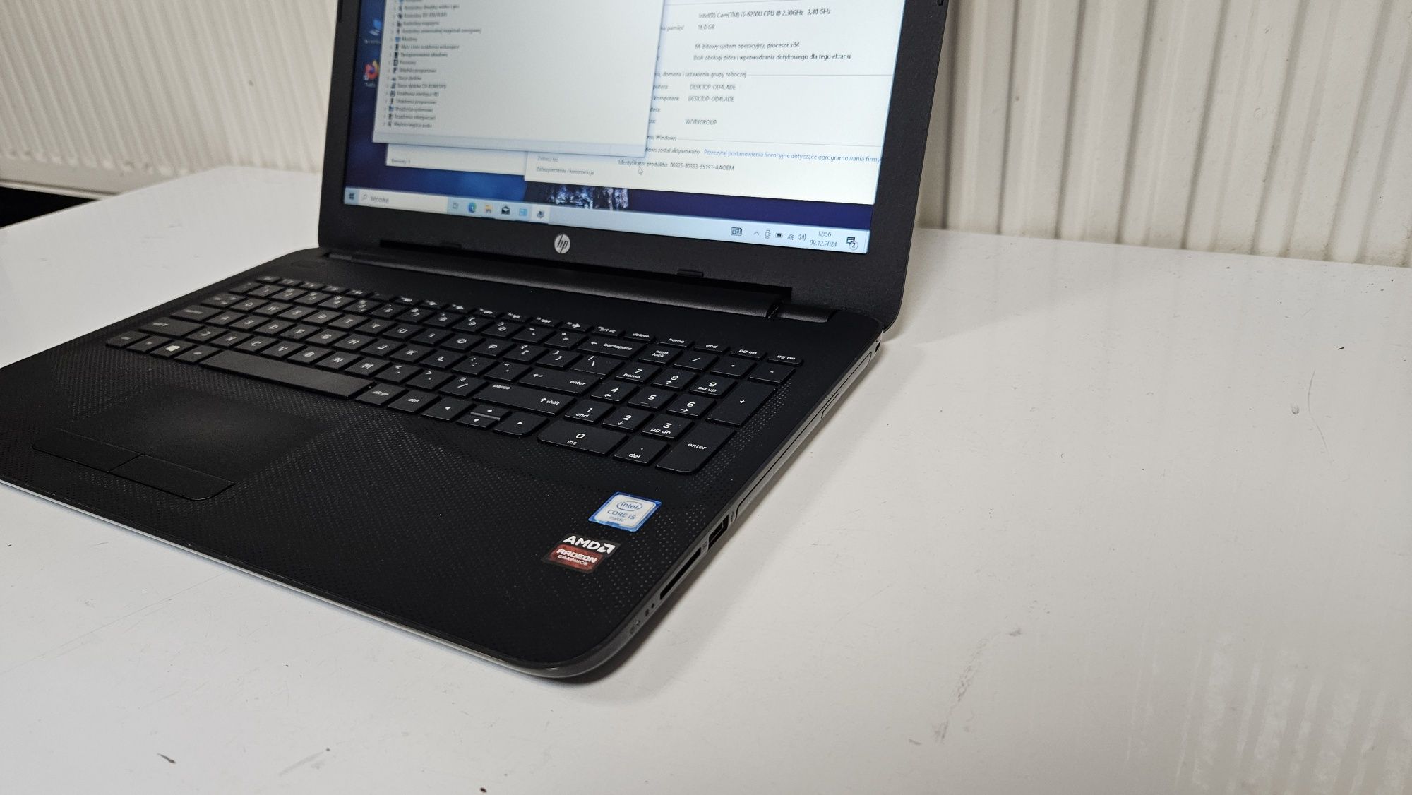 HP 250 G4 15,6/i5-6200U/16GB/R5 M330/256SSD/WIN10