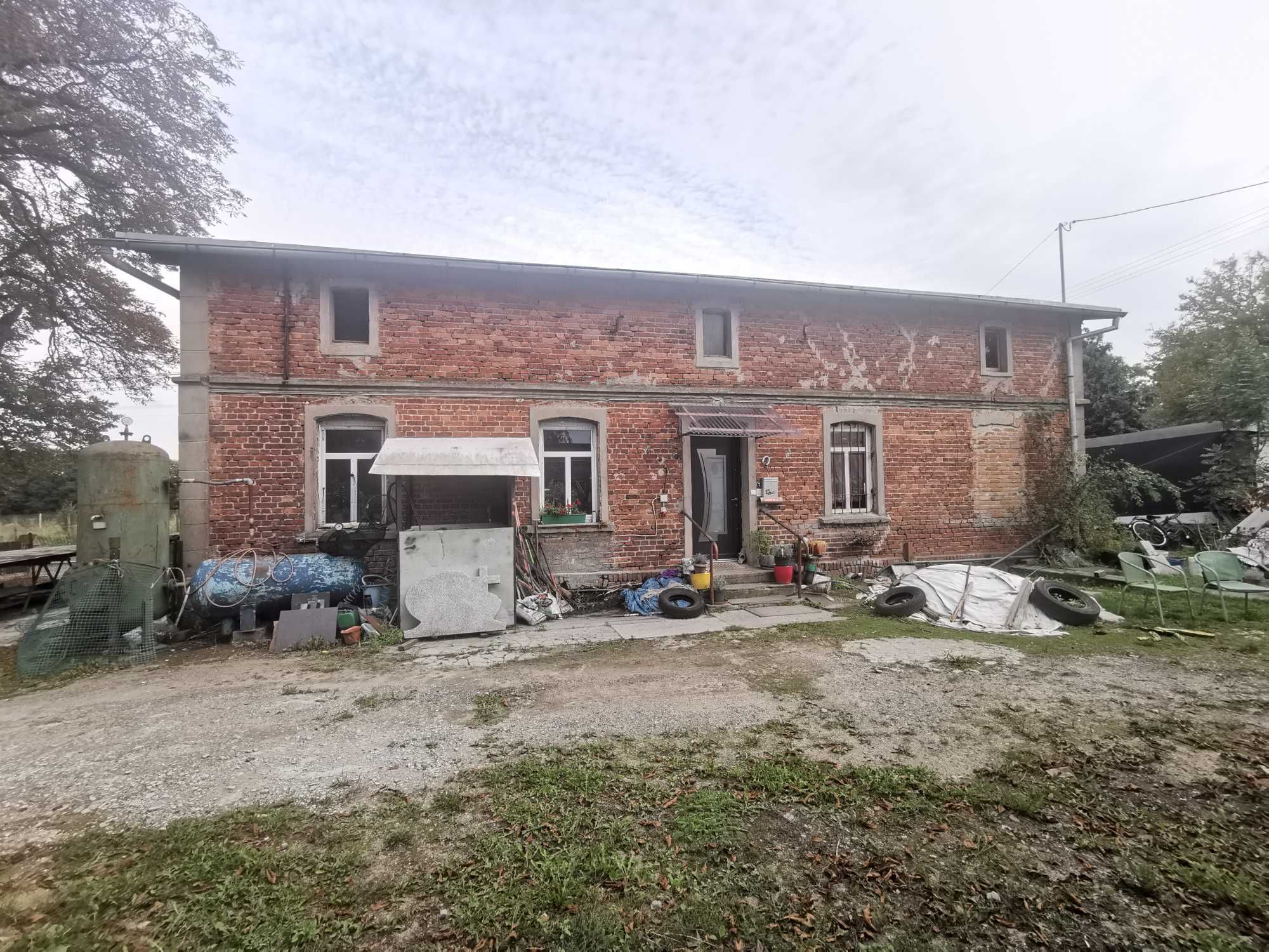 Sprzedam dom z działką