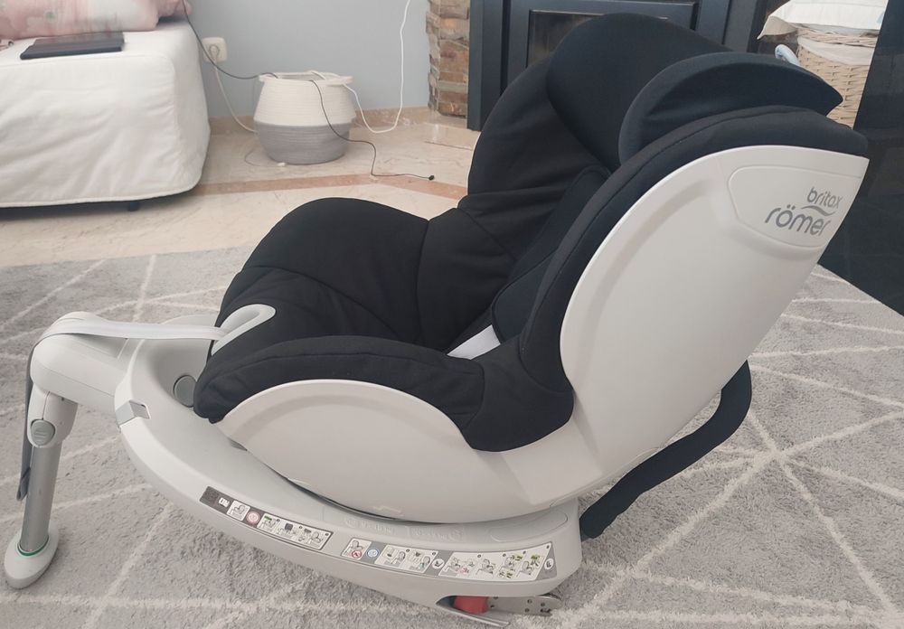 Britax-Römer Dualfix Isofix 0-18 kg