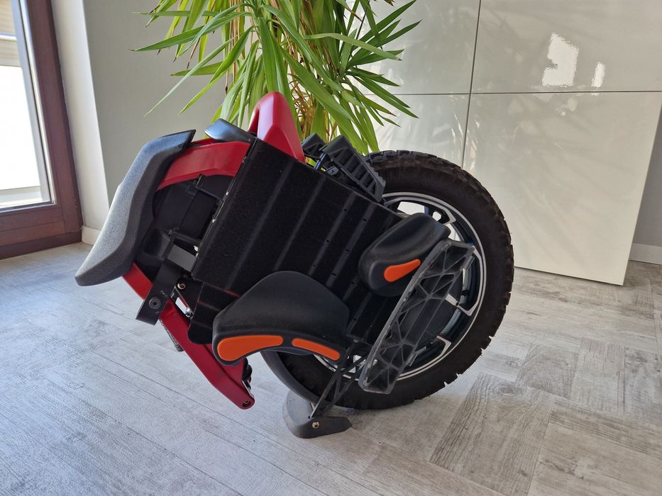 Monocykl elektryczny kingsong s22 4000W hou ningning