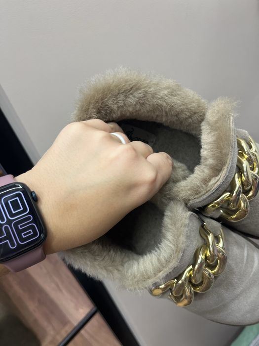 Ботінки чоботи сапожки угги