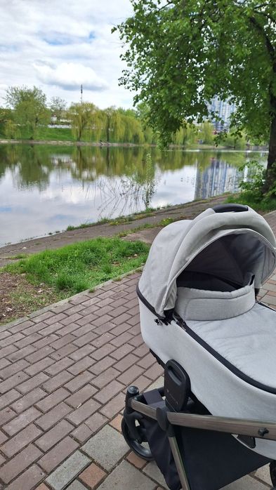 Коляска 2 в 1 invictus