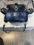 Gogle vr htc vive cosmos, kontrolery