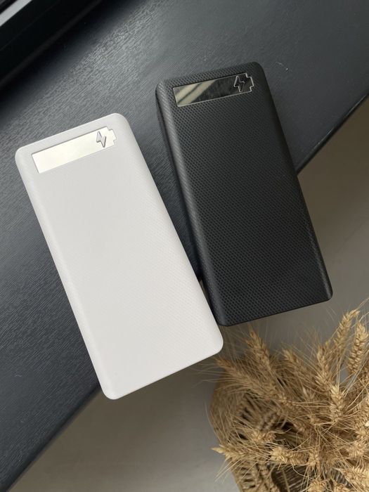 Корпус для павербанку на 8 акумуляторі типу 18650