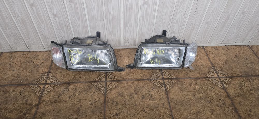Lampa  lewa prawa przód przednia  Audi 80 B4