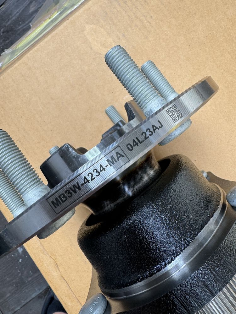 Polos tylnego mostu prawa ford ranger 2023r