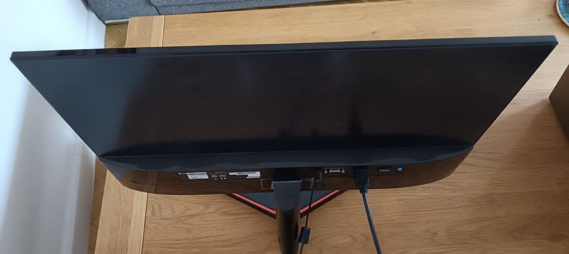 Ładny monitor LG 24MP59G-P