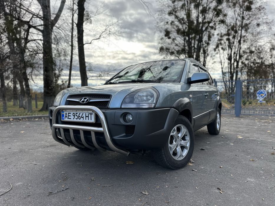 Продам Хюндай Туксон 2008 г 4 WD