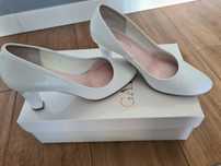 Buty ślubne damskie 36 r skóra Gatuzo
