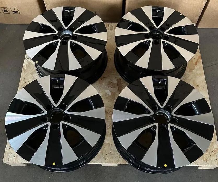 Felgi 17 '' 4 szt komplet Mercedes Benz W447 W448 V-klasa Vito felga