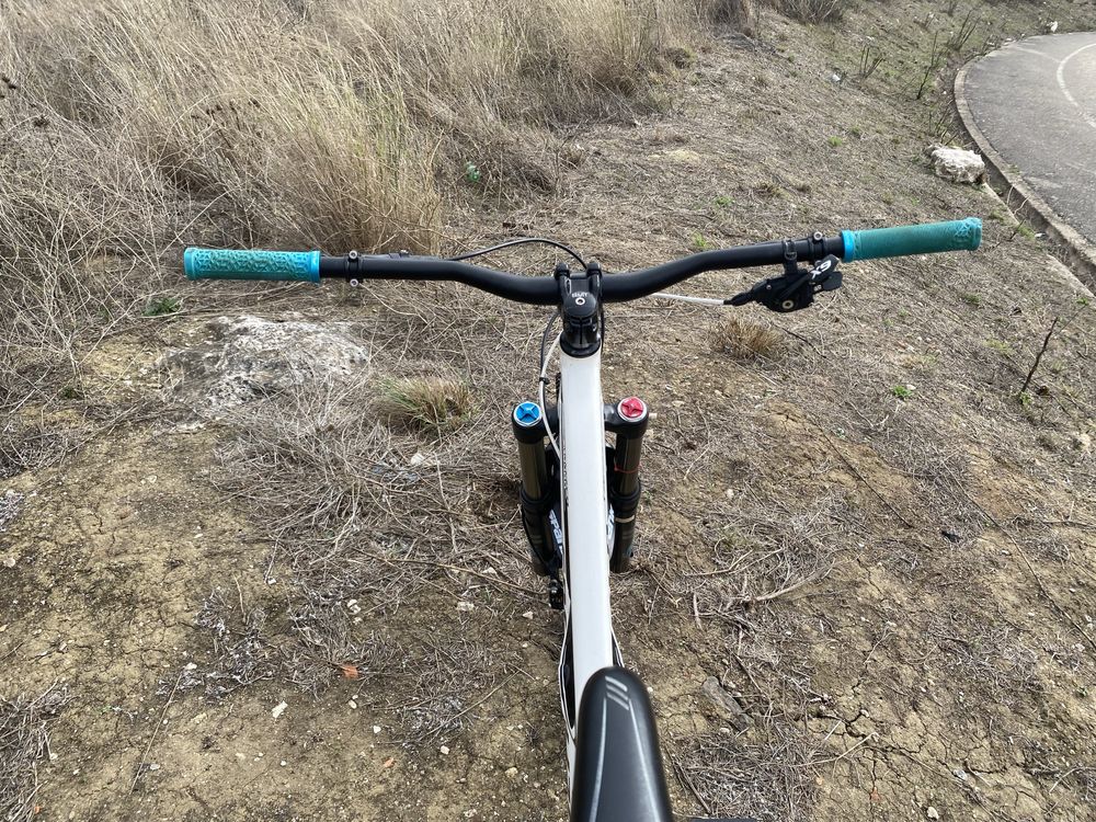 Specialized Enduro Expert 2011