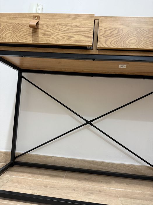 Consola de entrada em carvalho