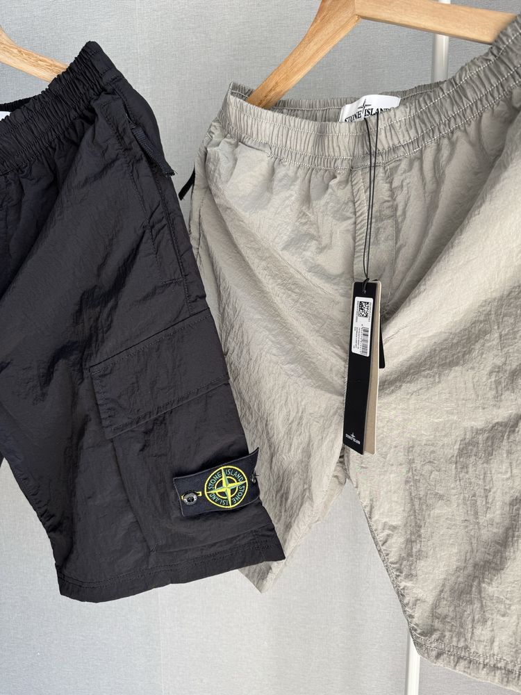 Шорты Stone Island Bermuda