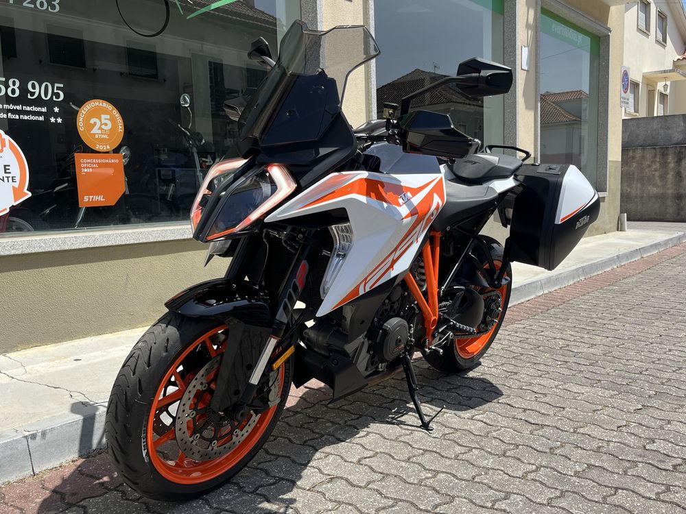 KTM 1290 Superduke GT