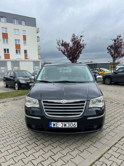 Chrysler Town& Country 2.8 Diesel•Automat•Kamera•7 osób •Xenon•Zamiana