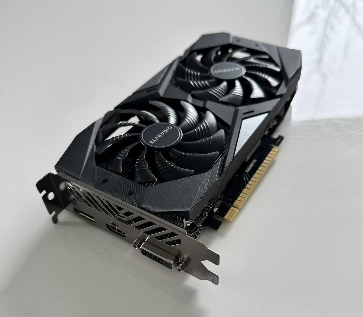 Karta graficzna GeForce GTX 1650 Super Windforce OC 4G/100% sprawna.