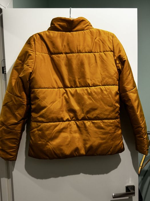 Куртка осіння жіноча