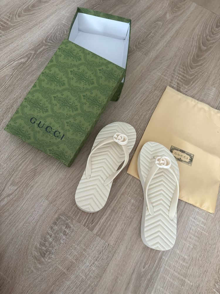 Klapki GG Japonki Sandały Gucci Lato