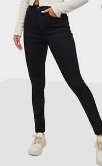 Spodnie damskie jeansowe z wysokim stanem czarne L