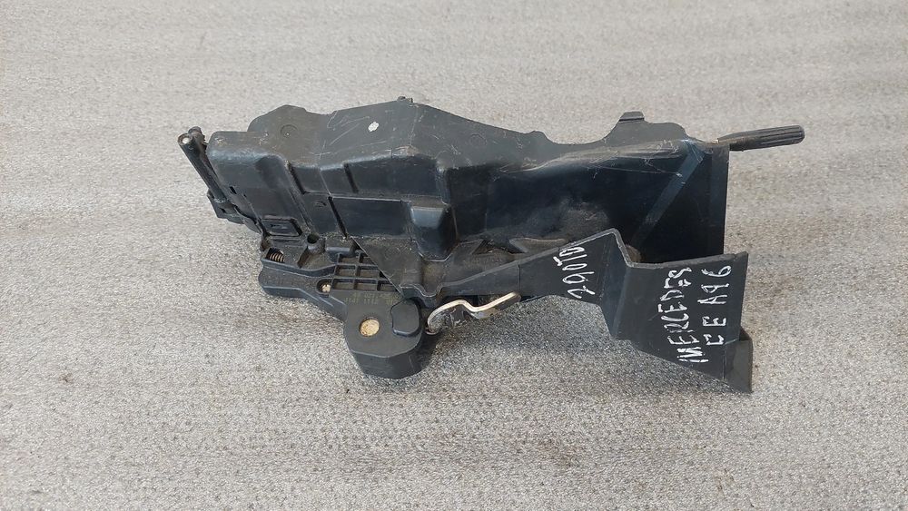 Fechadura / fecho porta frente esquerdo MERCEDES-BENZ Classe E Carrinh