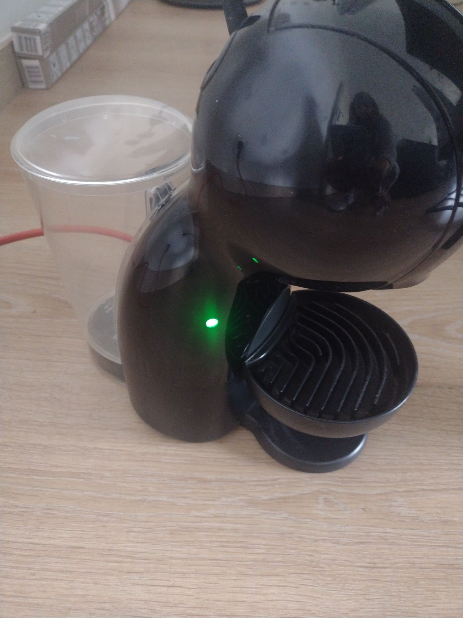 Máquina de café Doce Gusto