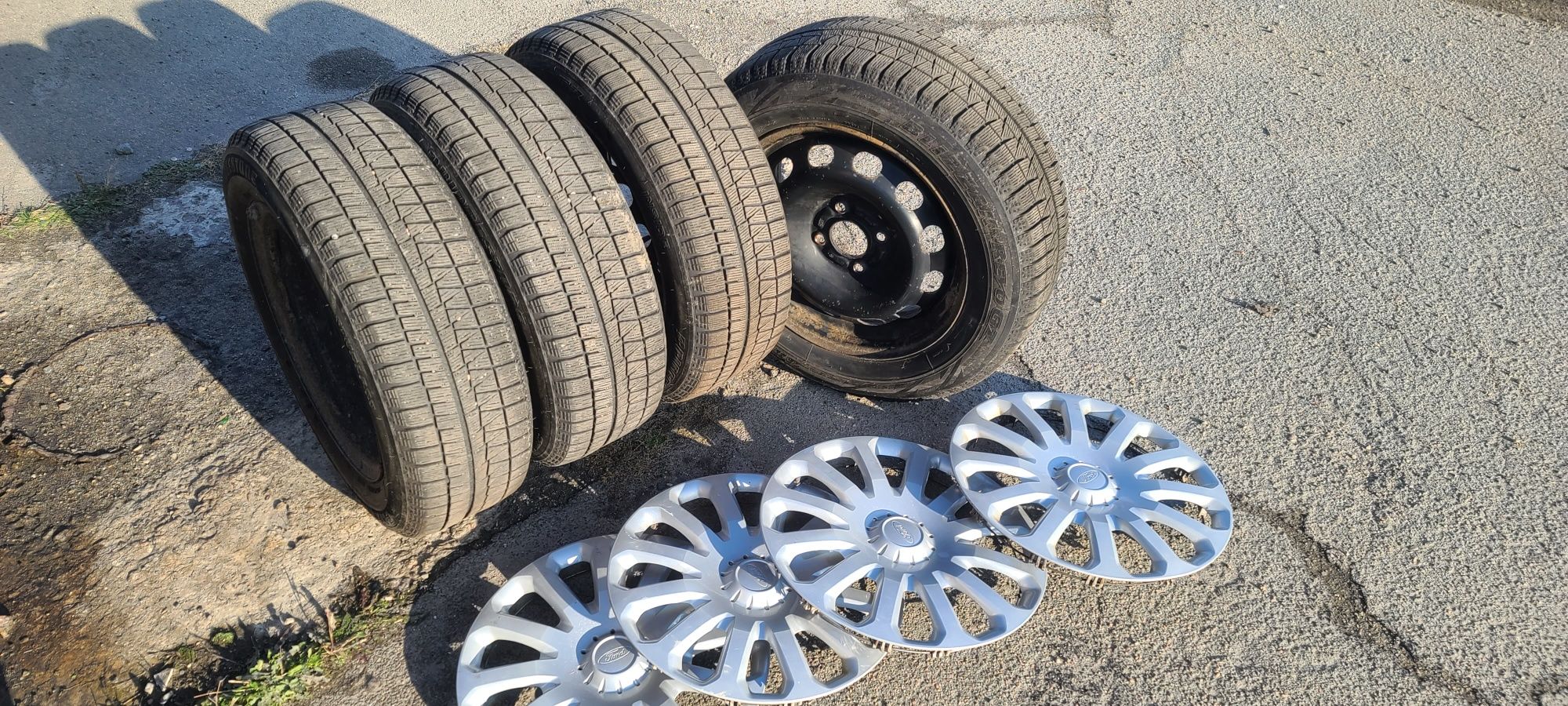 195 / 60 R15 зима BRIDGESTONE