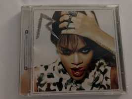 Rihanna - talk that talk