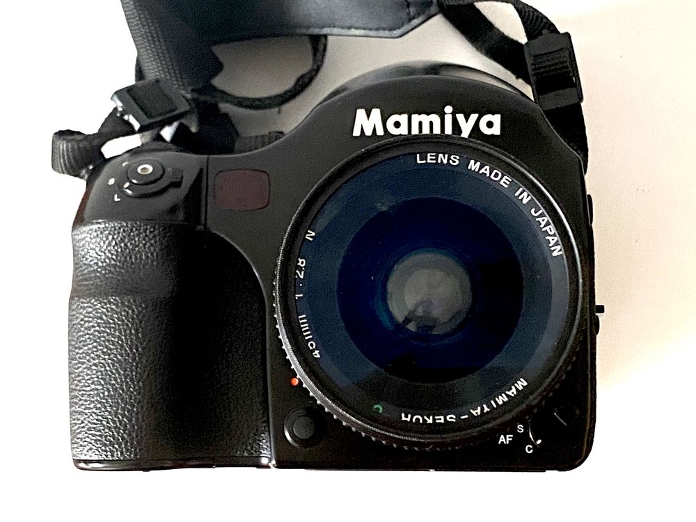 Фотоапарат Mamiya 645AF +  sekor 45mm 2.8