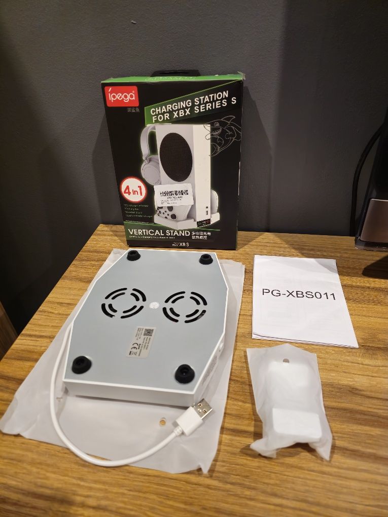 Stacja chłodząca iPega XBS011 do Xbox Series S