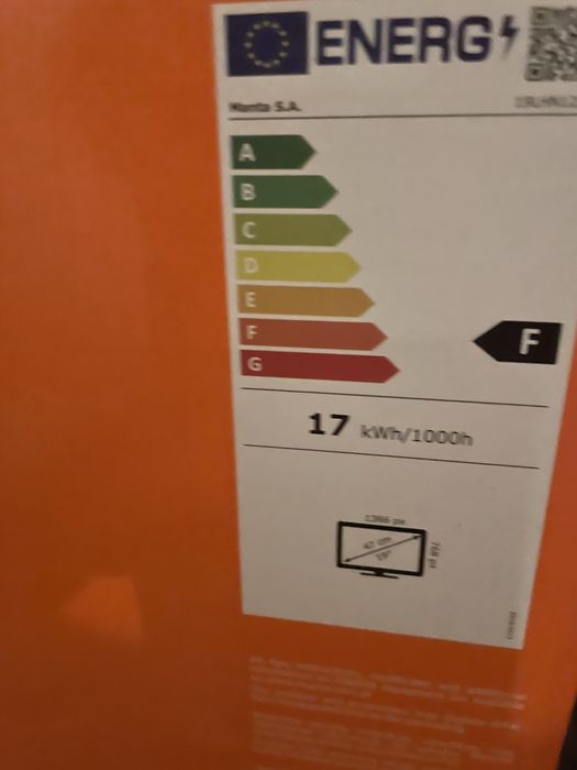 Televisao nova! manta led 19”” para caravana/ espaços pequenos