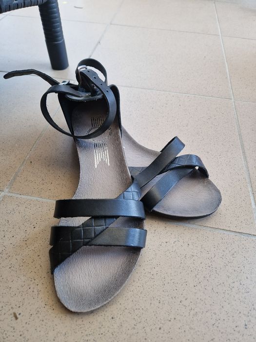 Buty sandały skórzane 37