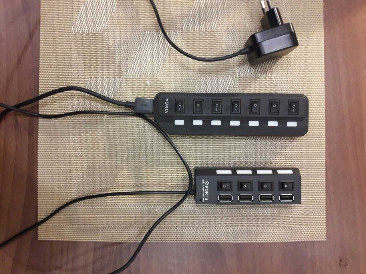 2 Концентратора  USB3.2 Gen1 Vinga ( 7 портів і 4 порти)