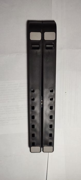 Продаю УДОБНУЮ, ЛЁГКУЮ,  НОВУЮ подставку под планшет, ноутбук 8-13"