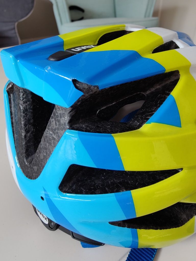 Kask rowerowy Uvex Air Wing 50-55cm dla nastolatka dziecka bezpieczny