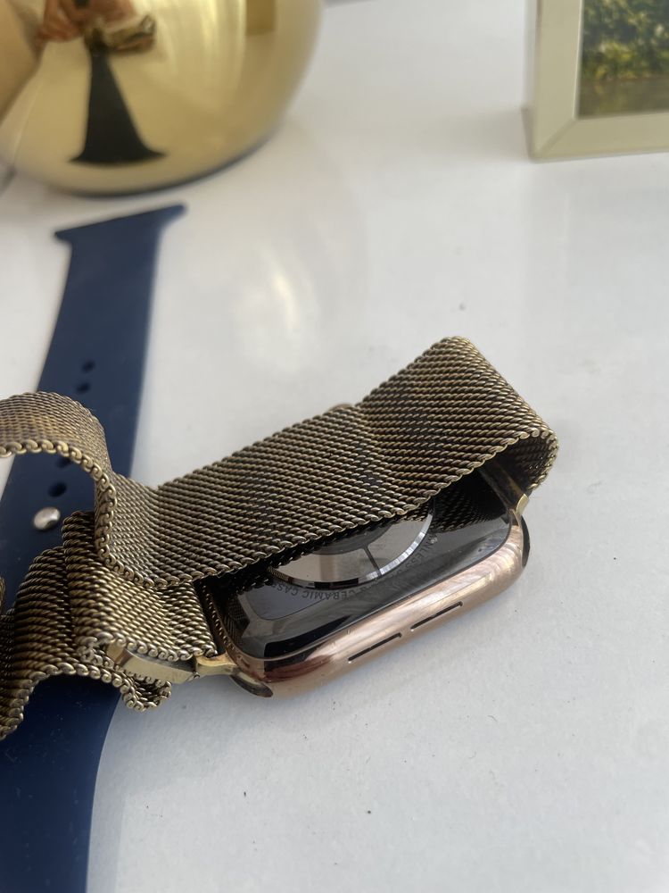 Apple Watch série 4 GPS + Celular 44 mm , STAINLESS STEEL