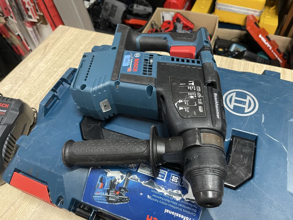 Bosch GBH 18V-26 L-Boxx / безщітковий перфоратор Бош 18V
