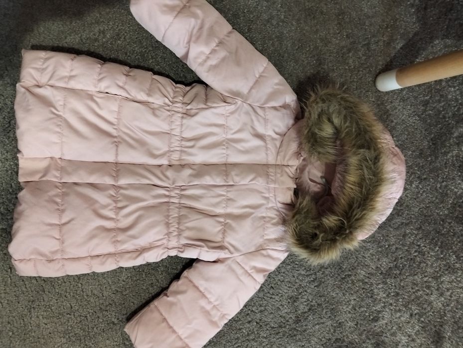 Курточка для дівчинки 92 ріст