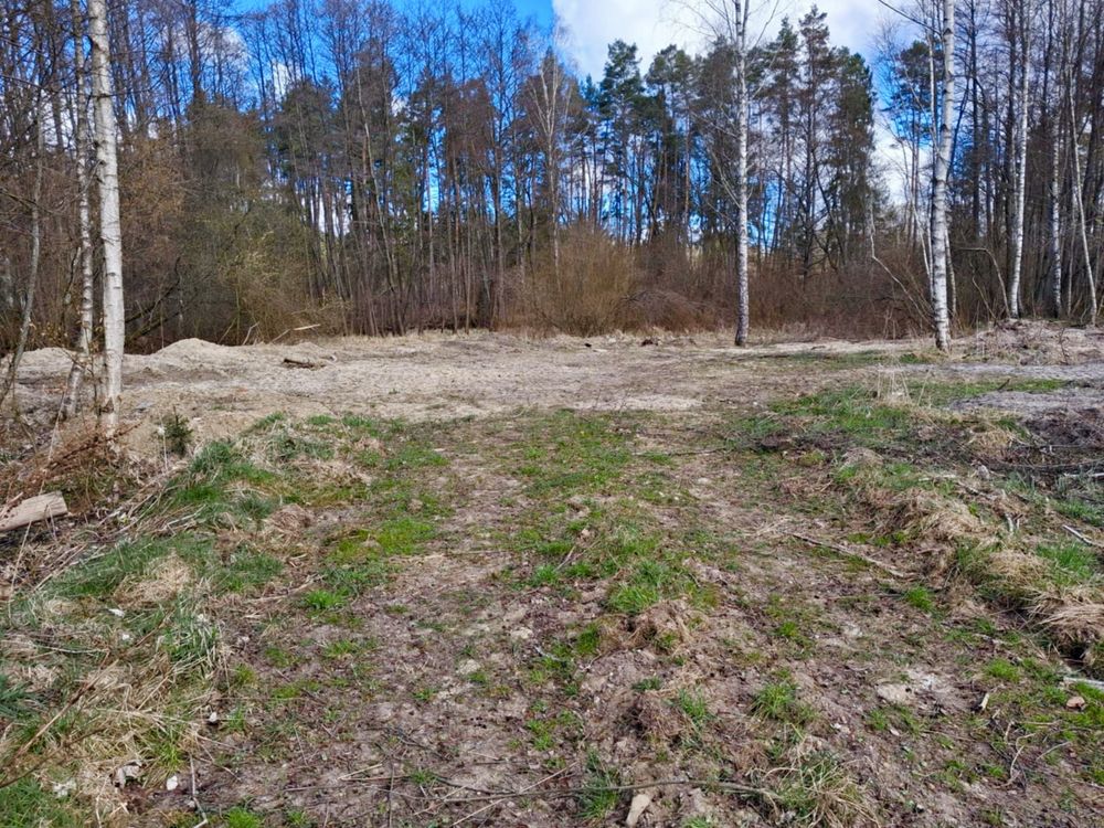 Piękna działka budowlana ze stawem