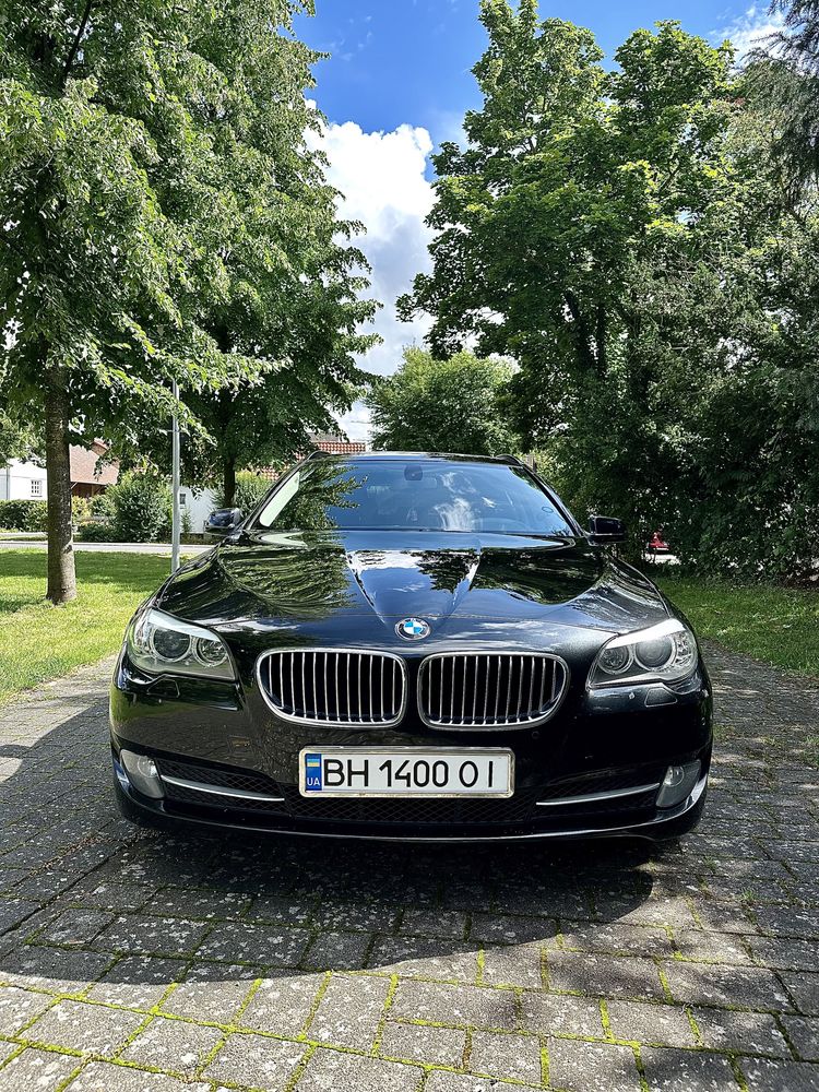 BMW 520d 2012 год
