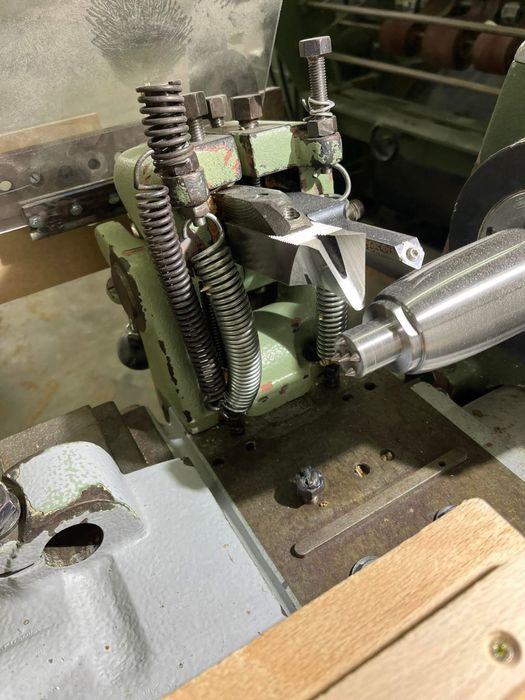 Верстат токарний по дереву